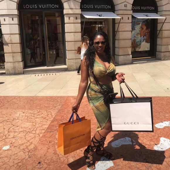 Belts. Can be sold separately. $350 each - Picture 3 of 5